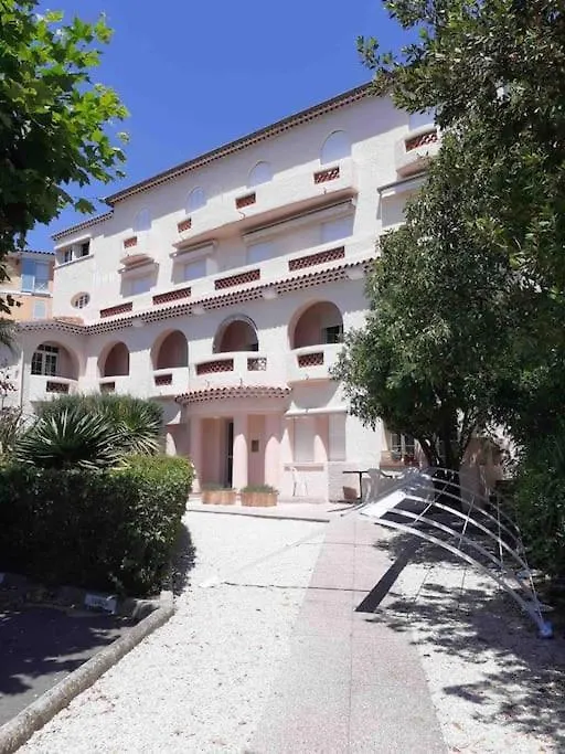 Au Bord Du Ciel Magnifique Appartement A Bandol Francia