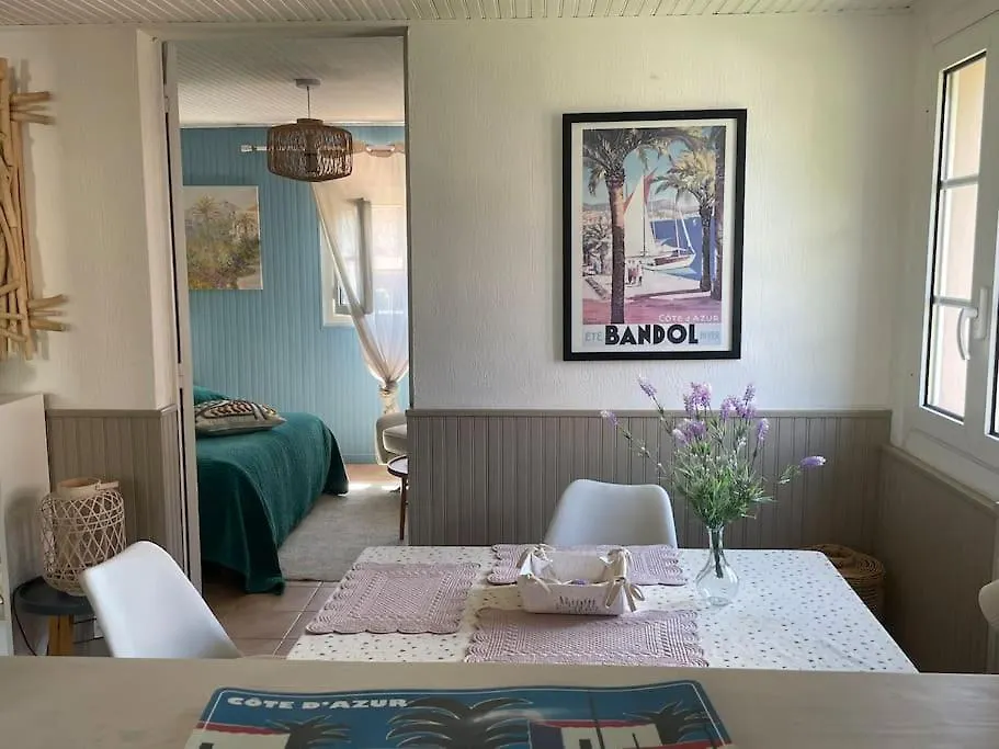 Apartamento Au Bord Du Ciel Magnifique Appartement A Bandol Francia